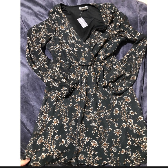 Brand New Fall Floral Dress!! - Picture 1 of 3